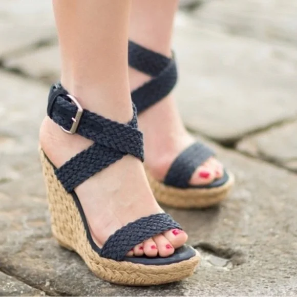 Stuart Weitzman Alex Ankle Wrap Wedge Sandals . Navy size 7 . Summer vibes - Picture 2 of 11